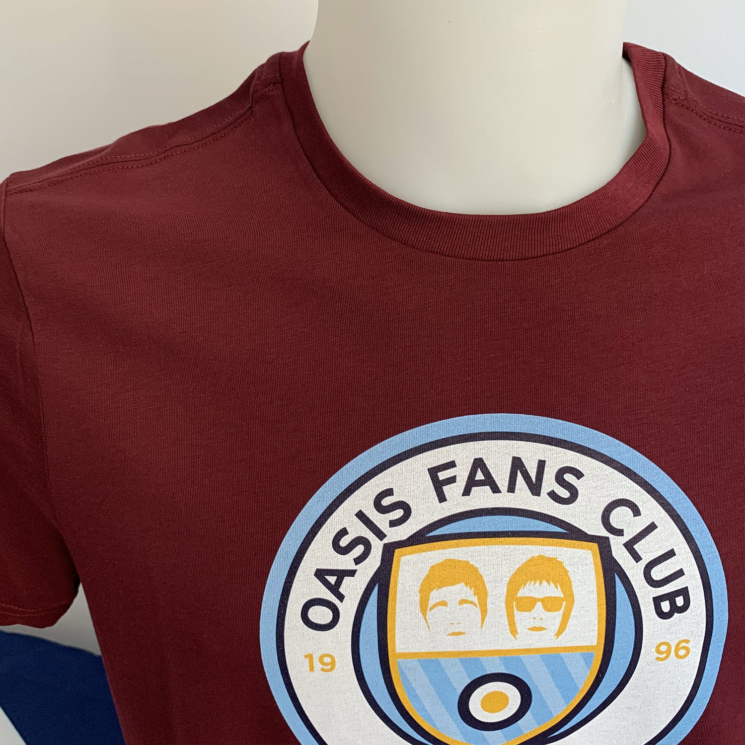 T-Shirt Three Stroke Oasis Fans Club logo [Burgundy] – Oasis Fans Club